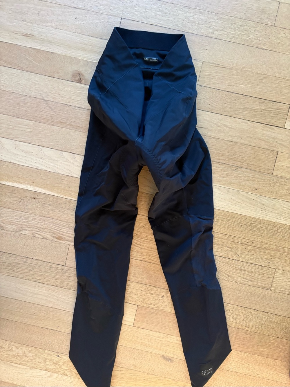Machines for Freedom Cycling Tights - Picture 2 of 5